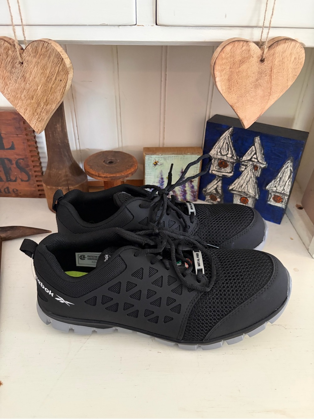 Reebok Men’s Black Sublite Work Shoes-NWOT
